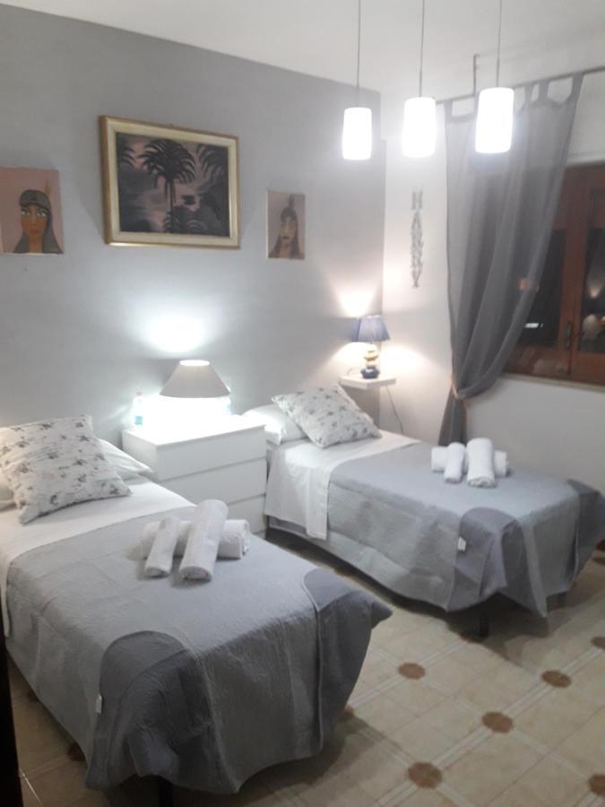Casa Particular Трапани Екстериор снимка